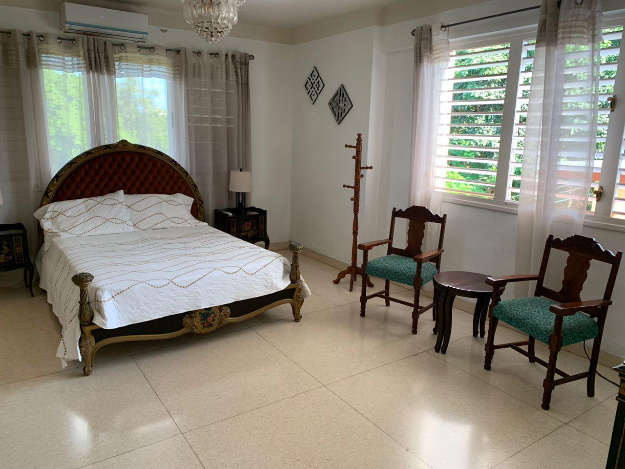 La-Suite-de-July